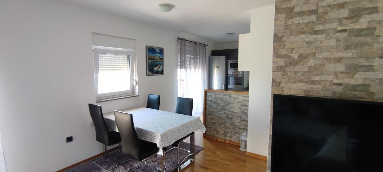 Apartment Mira Šibenik Eksteriør billede
